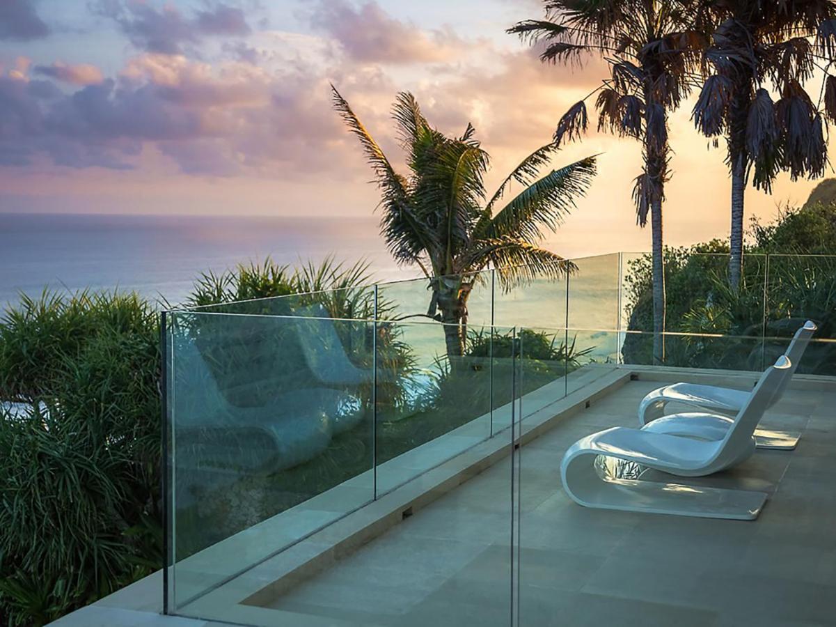 Grand Cliff Ungasan Villa Uluwatu  Exterior photo